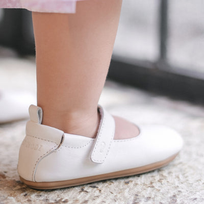 Olishooz Mary Janes Olivia - White