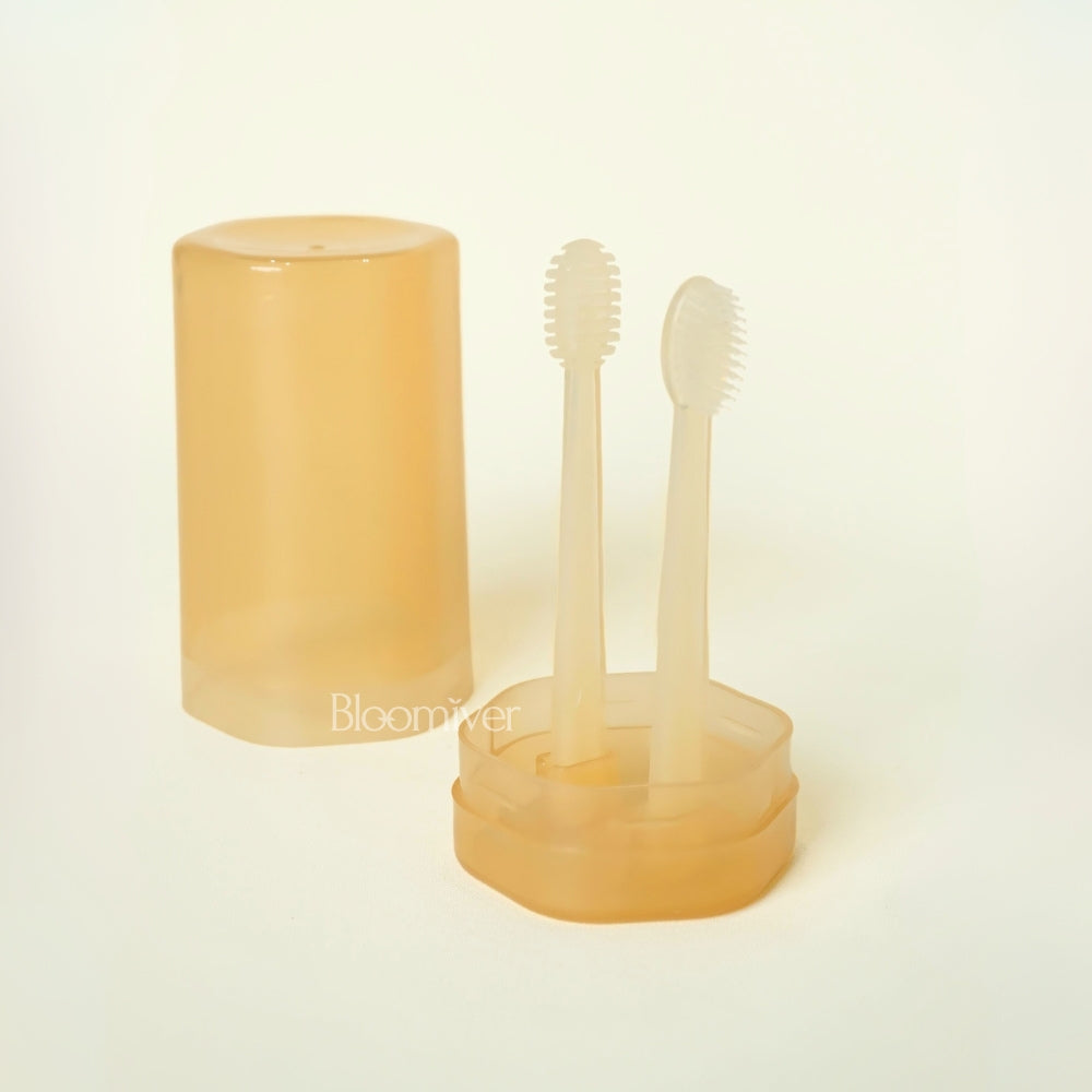 Bloomiver Silicone Tongue and Teeth Brush Set