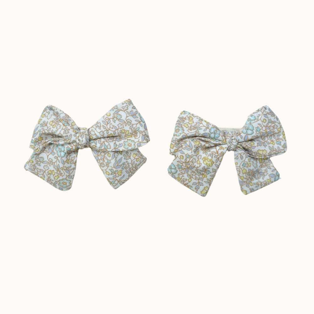 Leaf Lili Whispering Meadow Hair Accessories - Medium Classic Tail Bow Set