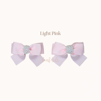Leaf Lili White Pearl Medium Hair Bow Clip Set
