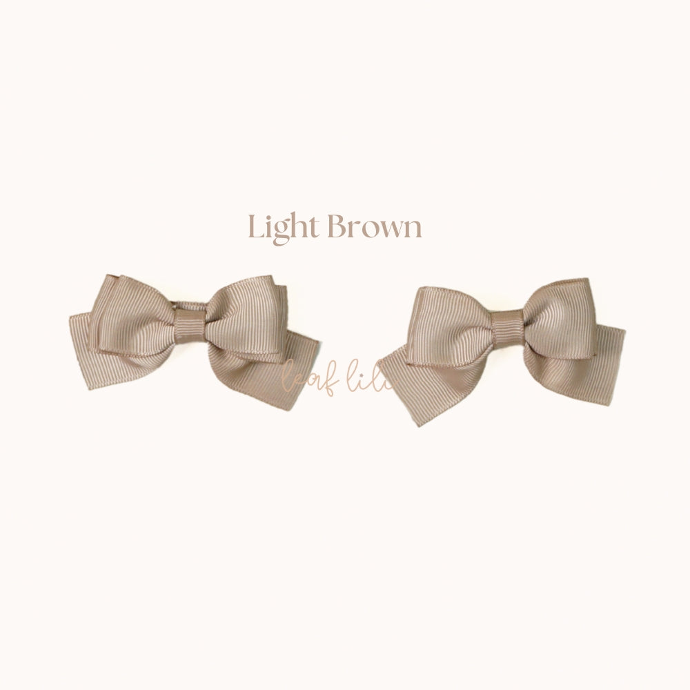 Leaf Lili Classic Medium Hair Bow Clip Set