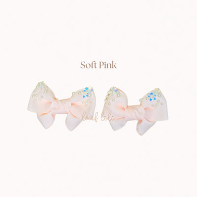 Leaf Lili Pearl Blossom Medium Hair Bow Clip Set