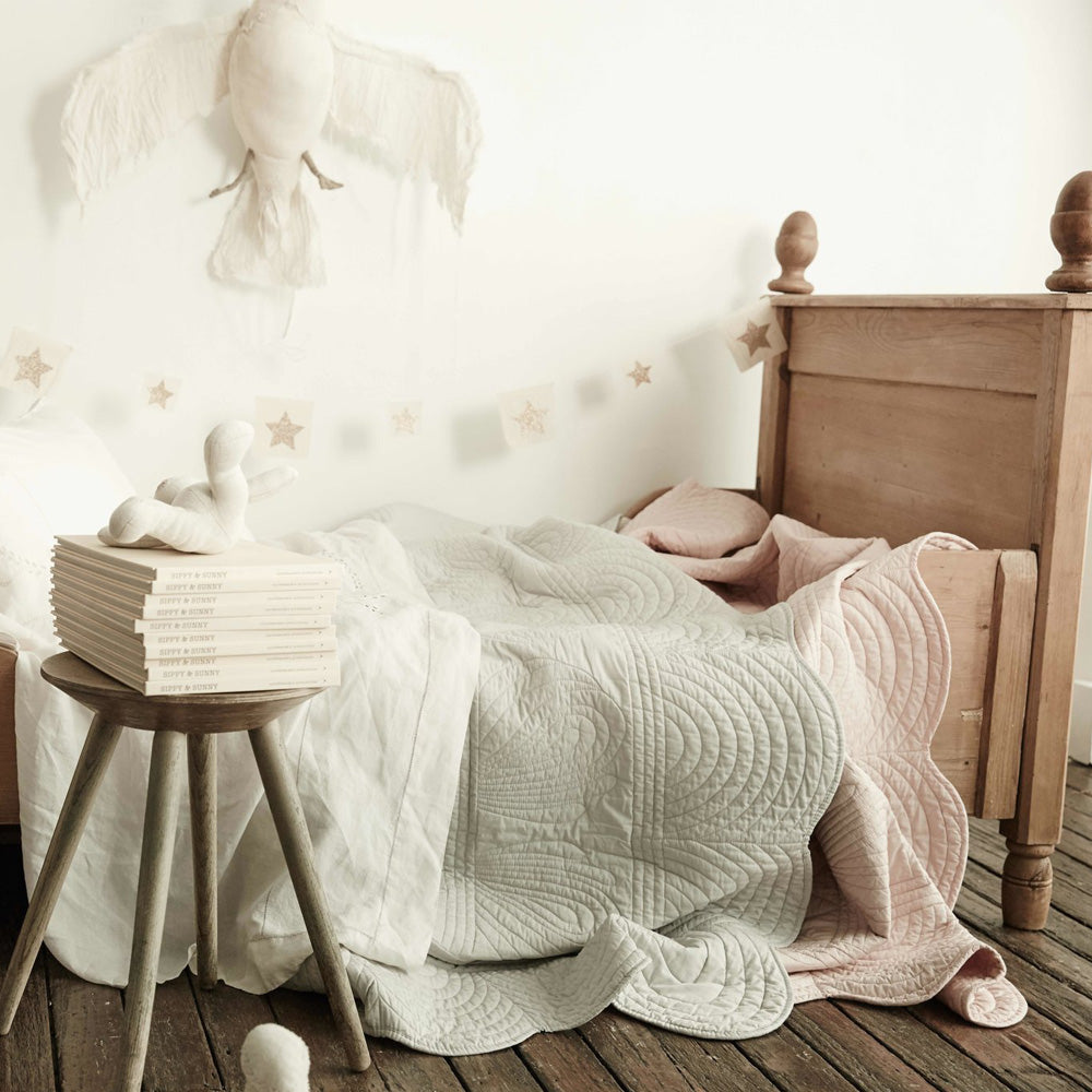 Bonne Mere Single Quilt and Pillow Set - Mist