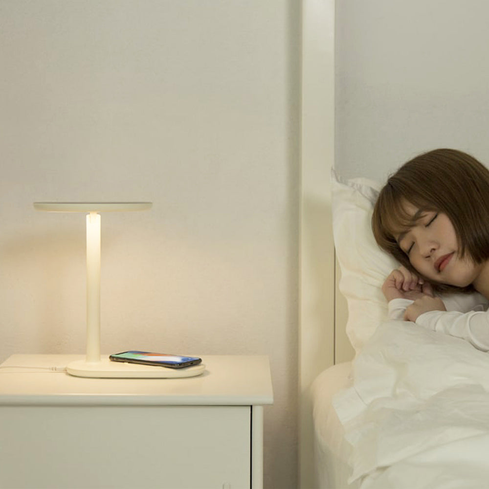 Emoi Fast Wireless Charging Led Mirror Desk Lamp