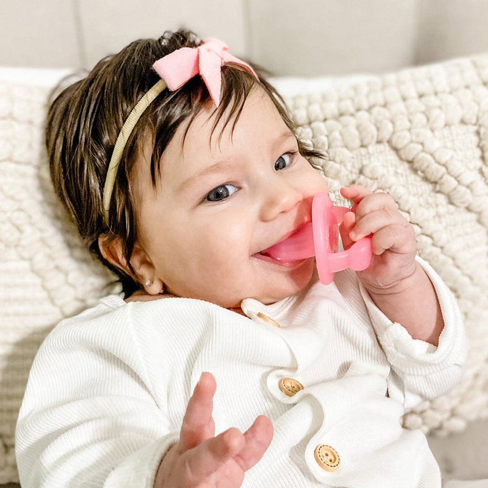 Itzy Ritzy Soothing Silicone Teether - Pink Bow